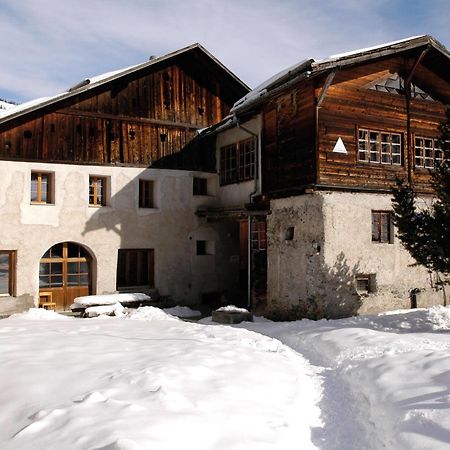 Sta-Maria Youth Hostel Santa Maria Val Muestair Esterno foto